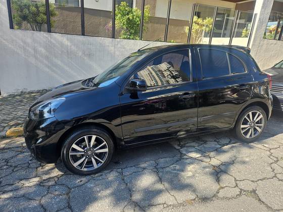 NISSAN MARCH 1.6 SL 16V FLEXSTART 4P XTRONIC NISSAN MARCH 1.6 SL 16V FLEXSTART 4P XTRONIC